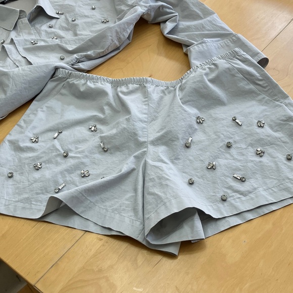 Zara Light Gray Embellished Button Down Shirt and Shorts size XXL like new - Picture 5 of 7